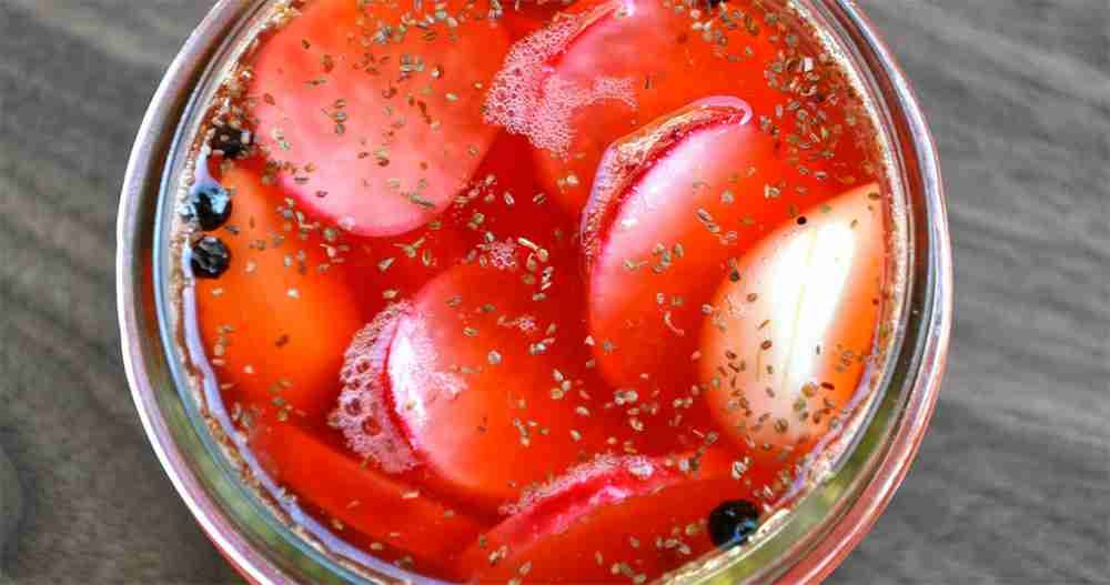 Easy Pickled Radishes