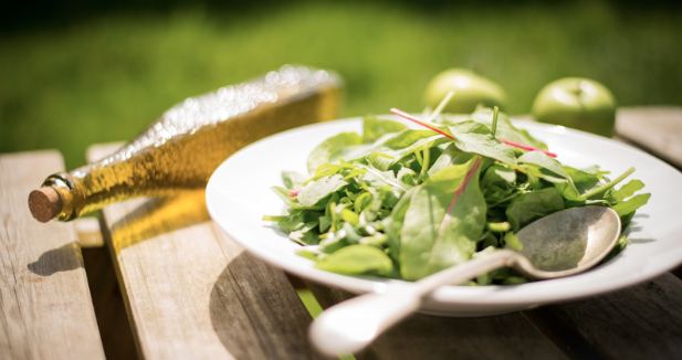 mixed green salad