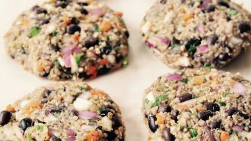 Grainless Black Bean and Quinoa Burgers